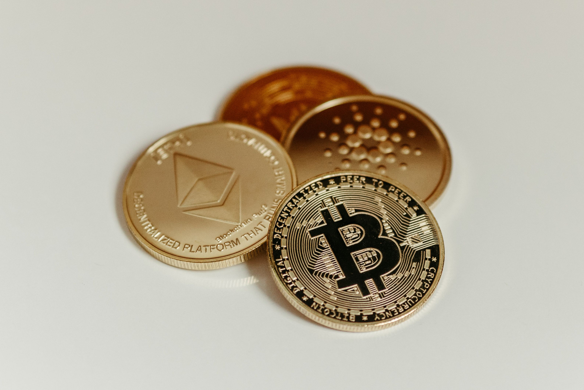 USDC, blockchain, smart contracts : comment Polymarket fonctionne vraiment sous le capot